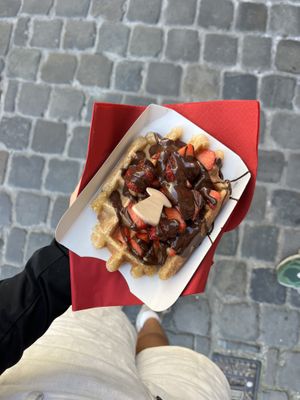 Amazing vegan waffles, chocolate and strawberries  at VeganWaf in Brussels