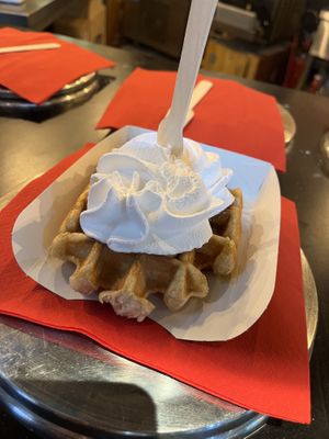 Vegan waffle 🧇, caramel & whipped cream plant 🌱   at VeganWaf in Brussels