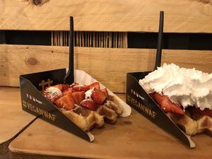 Strawberry and cream at VeganWaf in Brussels