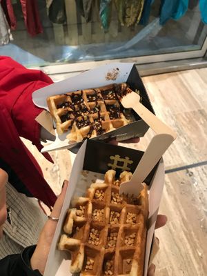 one w chocolate sauce, one just hazelnuts at VeganWaf in Brussels