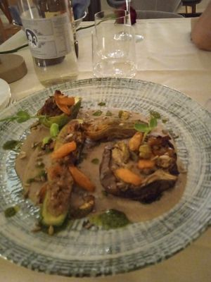 Verdure ripiene al forno su letto di crema di lenticchie at Lorens in Massa