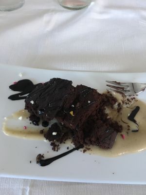 Brownie at Lorens in Massa