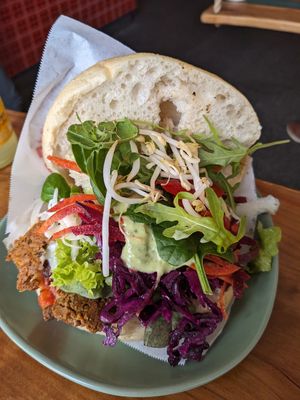  at Zum glücklichen Bergschweinchen in Kassel