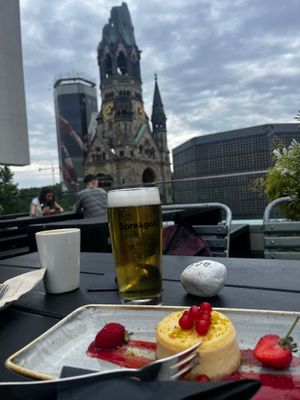 Vegan cheesecake  at Spreegold in Berlin