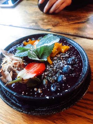 

ORGANIC ACAI BLUEBERRY BOWL at Spreegold in Berlin