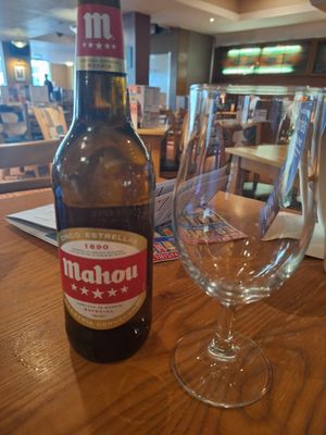 Spanish beer that's vegan friendly at The Society Room in Glasgow
