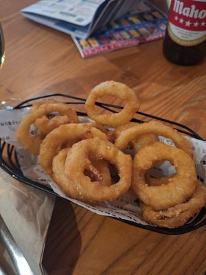 Onion rings at The Society Room in Glasgow