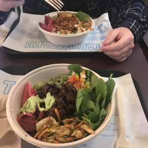 Temple bowls BBQ Jackfruit (close) Tikka (far) at Taku-Taku - Teatern in Stockholm