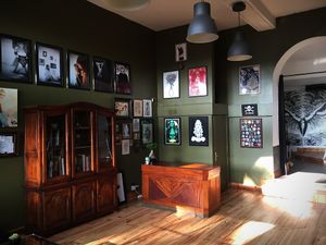 inside view1 at Hello Darkness in Lyon