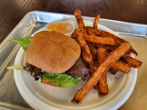 Crispy noChicken Sandwich at Can't Believe It's Vegan  in Westerville