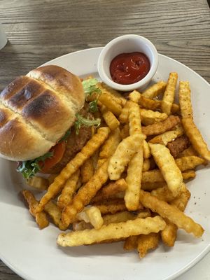 Crispy no chick sandwich  at Can't Believe It's Vegan  in Westerville