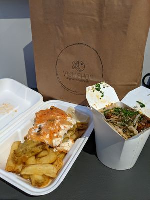 vish'n'chips and cauliflower wings at Pretend in Dublin
