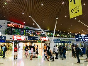 Nooodles on the second floor above the Aerotrain at KUL - Nooodles - Satellite in Sepang