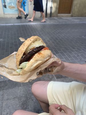 Maui burger  at Aloha Vegan Delights - Maria Cristina in Valencia