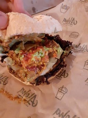 Mex burger at Aloha Vegan Delights - Maria Cristina in Valencia