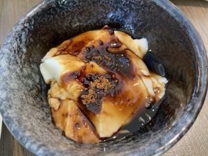Complimentary tofu pudding (豆花) at Qǐ Ruò Yǎ in Taichung