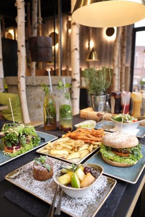 Alles auf dem Bild ist vegan! 🌱 at Hans im Glück in Frankfurt