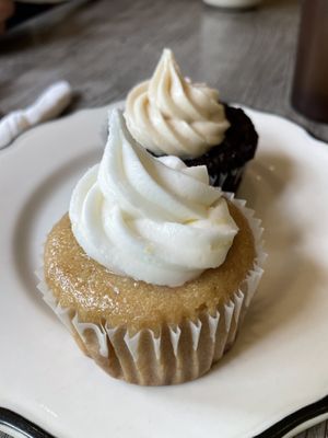Strawberry lemonade/ chocolate peanut butter   at Porch & Pantry in Mt Gretna