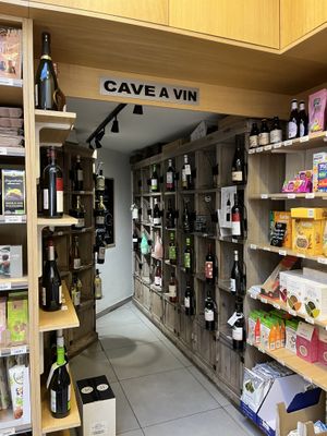 wine  at V.gan in Brussels