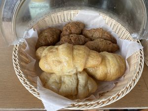   at V.gan in Brussels