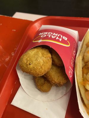 Impossible “Chicken” Nuggets  at Halo Burger in South West London