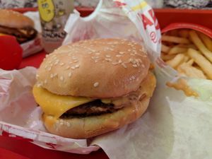 Cheeseburger at Halo Burger in South West London
