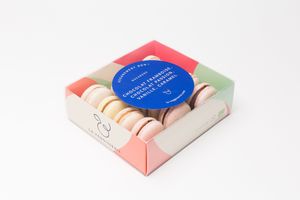 12 MACARONS  
*Vanilla
*Chocolate-raspberry
*Chocolate-passion
*Toffee
 at La Veggisserie in Saint-arnoult