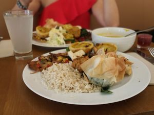 Buffet de todo un poco at DaTerra - Rua da Rosa in Lisbon