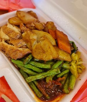 $3 ~ 10/3/23 at Shan Yuan 善缘素食 in Northeast Singapore