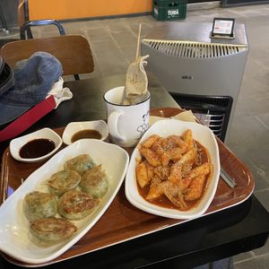 Simple and tasty  at Maru JaYeonSik Kimbap in Seoul