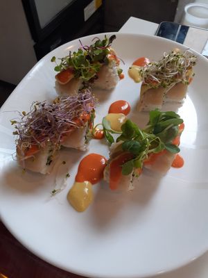 California rolls (delicious!!) at Maru JaYeonSik Kimbap in Seoul