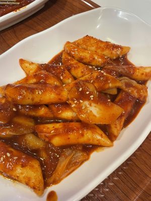 Tteobeoki   at Maru JaYeonSik Kimbap in Seoul