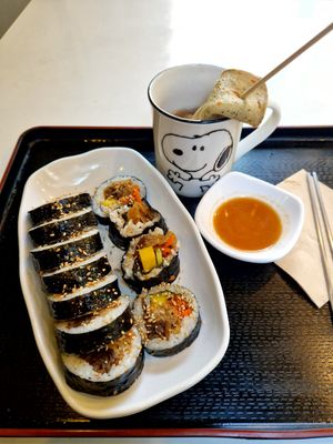 Fried tofu kimpab and Vegan odeng👍 at Maru JaYeonSik Kimbap in Seoul