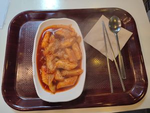Deokkbokki at Maru JaYeonSik Kimbap in Seoul