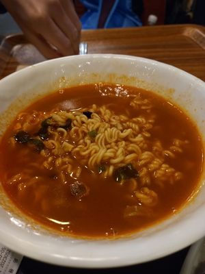 Ramen at Maru JaYeonSik Kimbap in Seoul