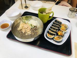 매밀국수물 (Cold Buckwheat Noodles In Radish Water) & 비건 오뎅 (Vegan Odeng) & 유부김밥 (Fried Tofu GimBap) 💚  at Maru JaYeonSik Kimbap in Seoul