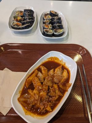  at Maru JaYeonSik Kimbap in Seoul