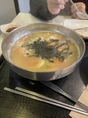  at Maru JaYeonSik Kimbap in Seoul