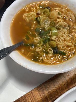 Ramyun   at Maru JaYeonSik Kimbap in Seoul