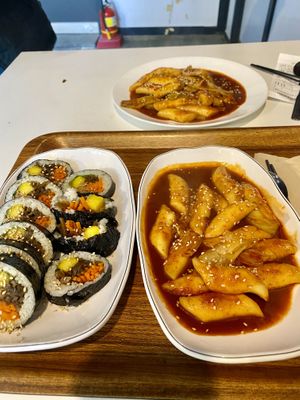   at Maru JaYeonSik Kimbap in Seoul