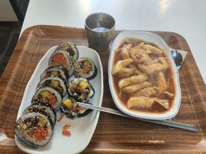  at Maru JaYeonSik Kimbap in Seoul