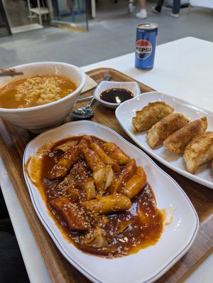  at Maru JaYeonSik Kimbap in Seoul