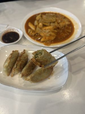   at Maru JaYeonSik Kimbap in Seoul