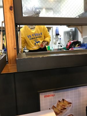 This is so cute and rare in S Korea  at Maru JaYeonSik Kimbap in Seoul