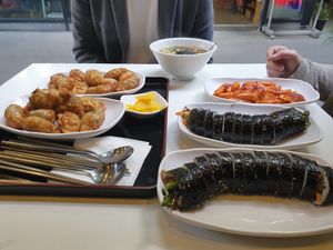 Dumpling - Soy Ham kimbap - fried tofu kimbap - spicy chicken at Maru JaYeonSik Kimbap in Seoul