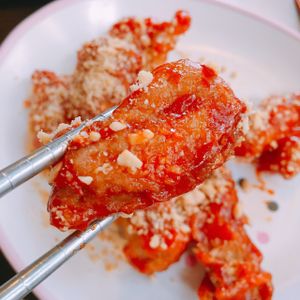 콩치킨 (Seasoned spicy soy chicken) -> not really spicy,  at Maru JaYeonSik Kimbap in Seoul