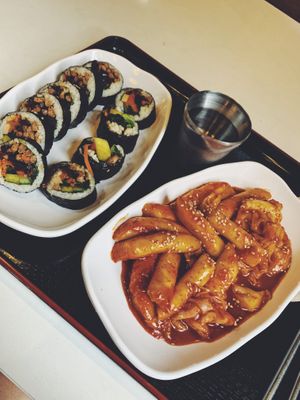 김밥 & 떡볶이 (kimbap & tteokbokki) at Maru JaYeonSik Kimbap in Seoul