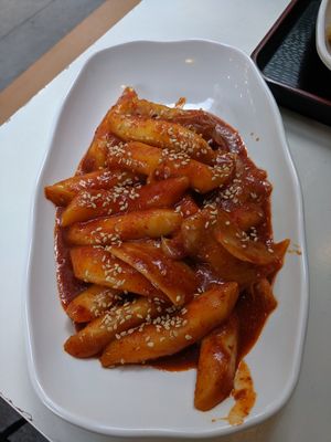 Tteokbokki at Maru JaYeonSik Kimbap in Seoul