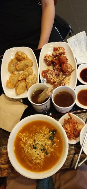 맛있다 at Maru JaYeonSik Kimbap in Seoul