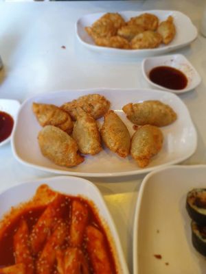 Dumplings at Maru JaYeonSik Kimbap in Seoul